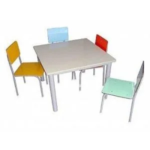 Conjunto de mesa escolar infantil